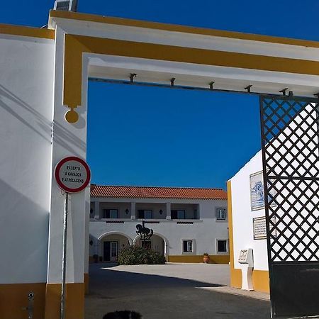 Lusitanus Golegã Exterior foto