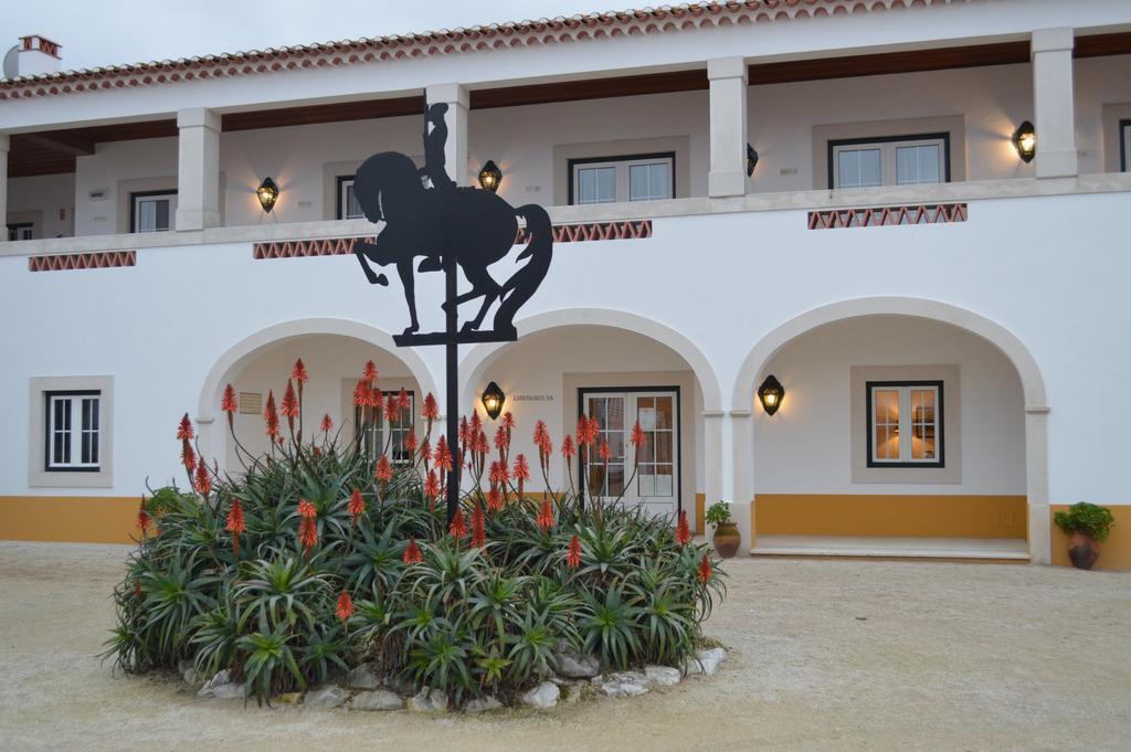 Lusitanus Golegã Exterior foto